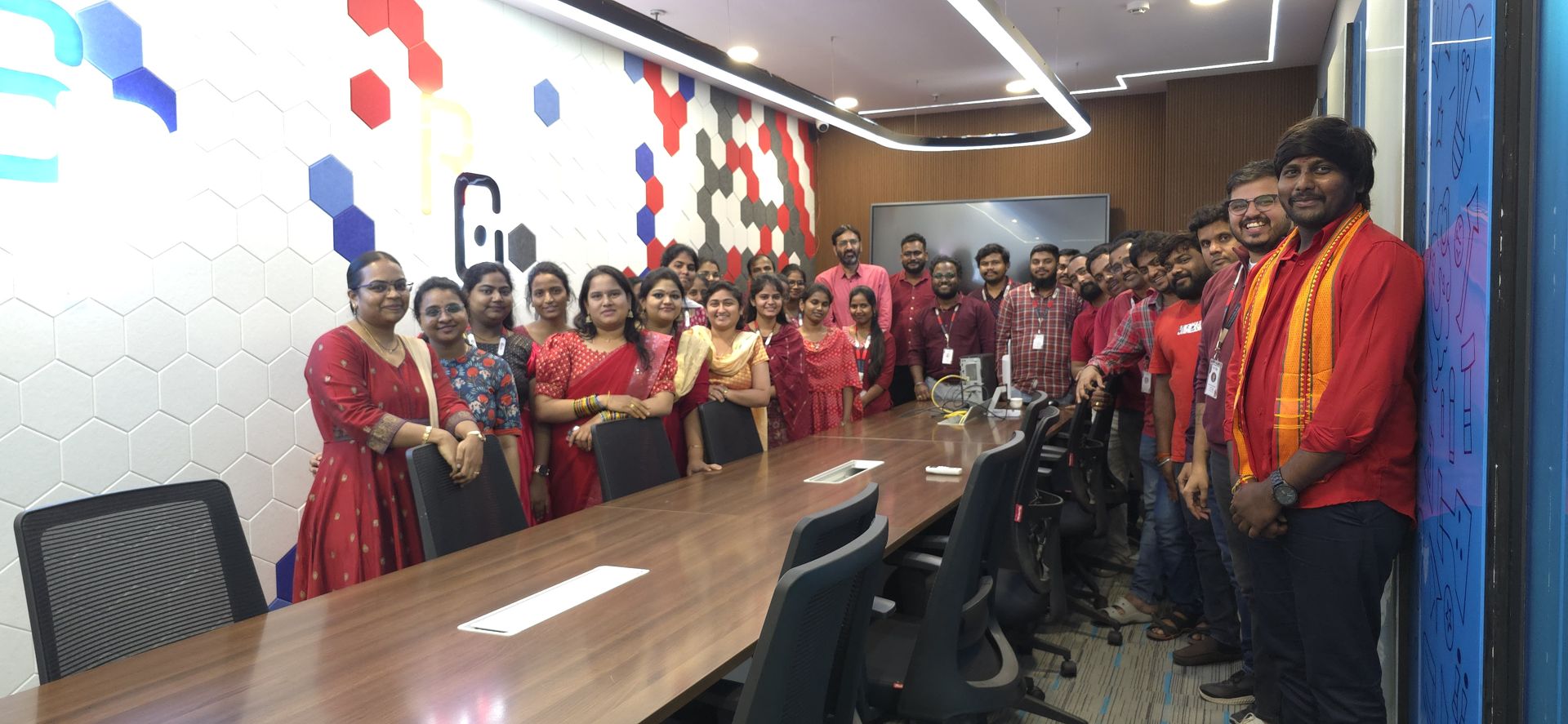 Rigtcom team — Colour Day · Red